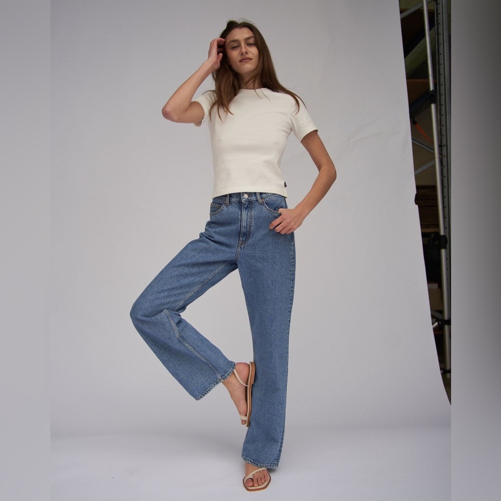 Dr. Denim Women's Straight Leg Jeans in Medium Blue